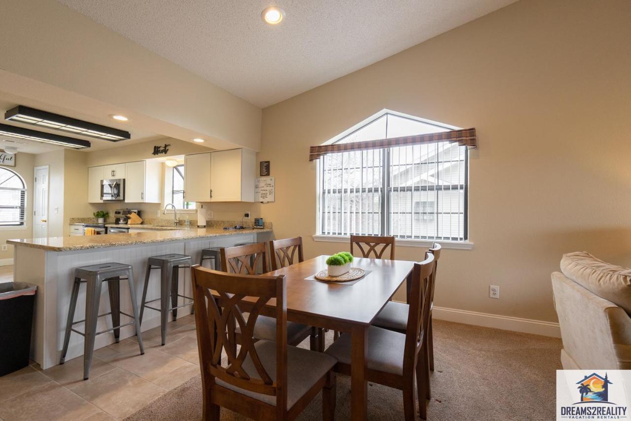 2Br Penthouse Condo - 2 Pools - Close To The Strip - Free Tickets Included - Fhe-17 Бренсън Екстериор снимка
